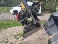 Komatsu PC138 thumbnail
