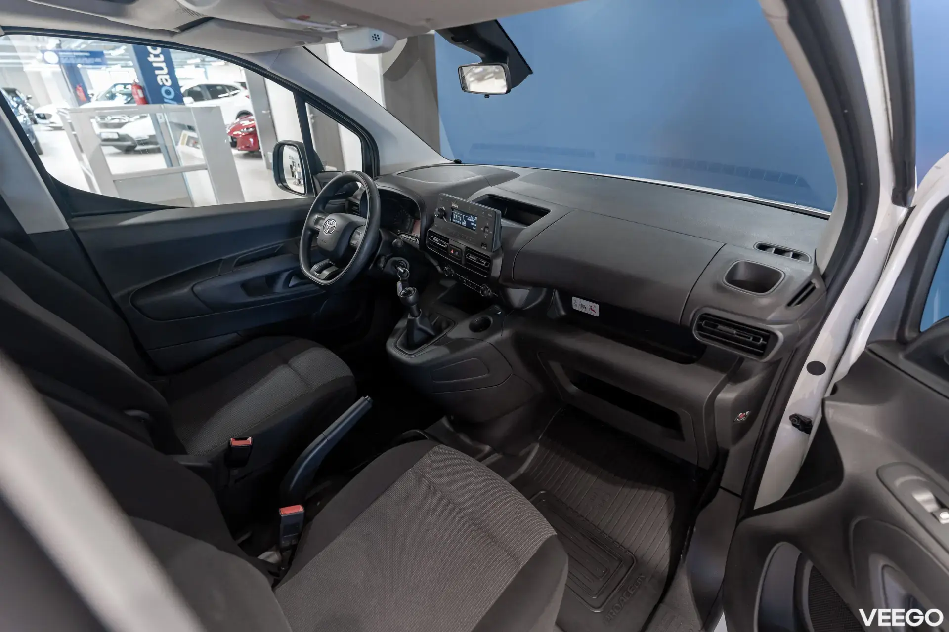 Toyota Proace City Crew Cab Long Double Side 75kW