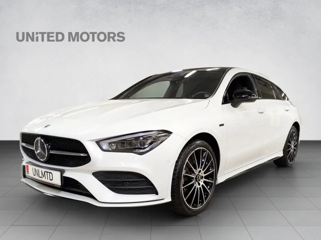 Image of Mercedes-Benz CLA250 Shooting Brake AMG