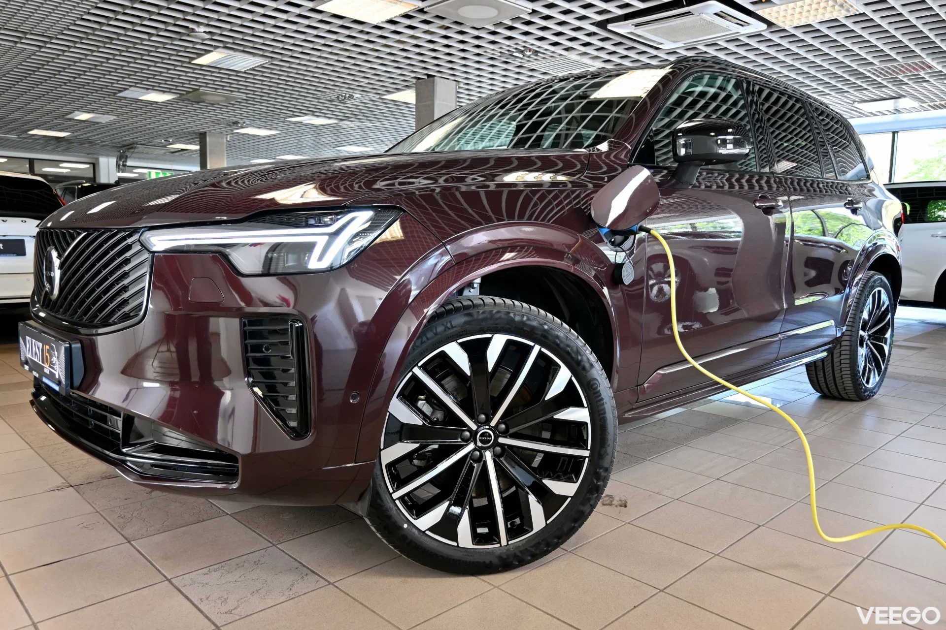 Volvo XC90 AWD H&K DARK 7 XENIUM INTELLI SAFE FACELIFT 2 335kW