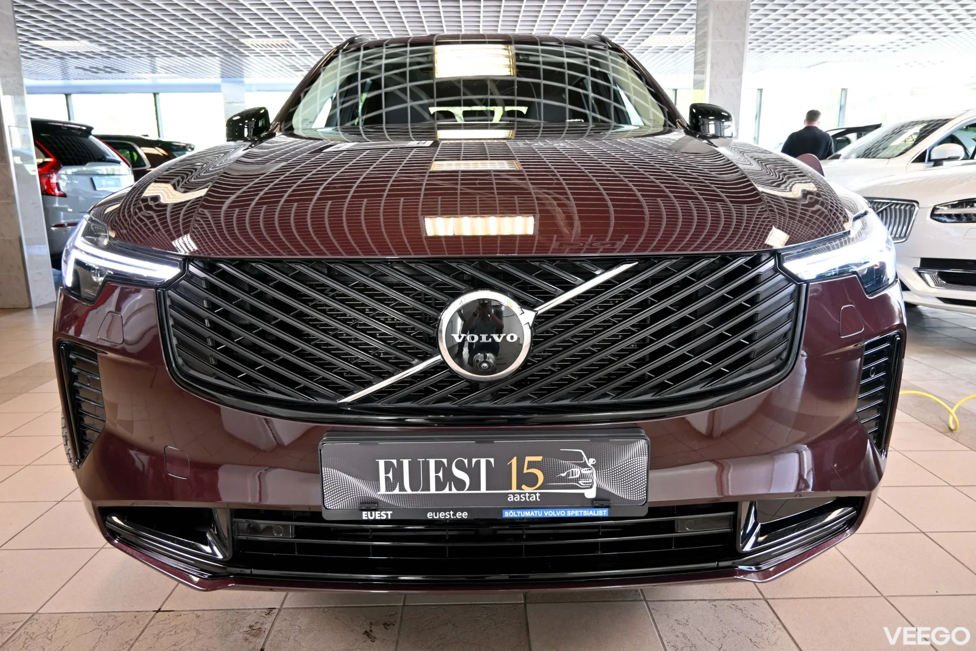 Volvo XC90 AWD H&K DARK 7 XENIUM INTELLI SAFE FACELIFT 2 335kW