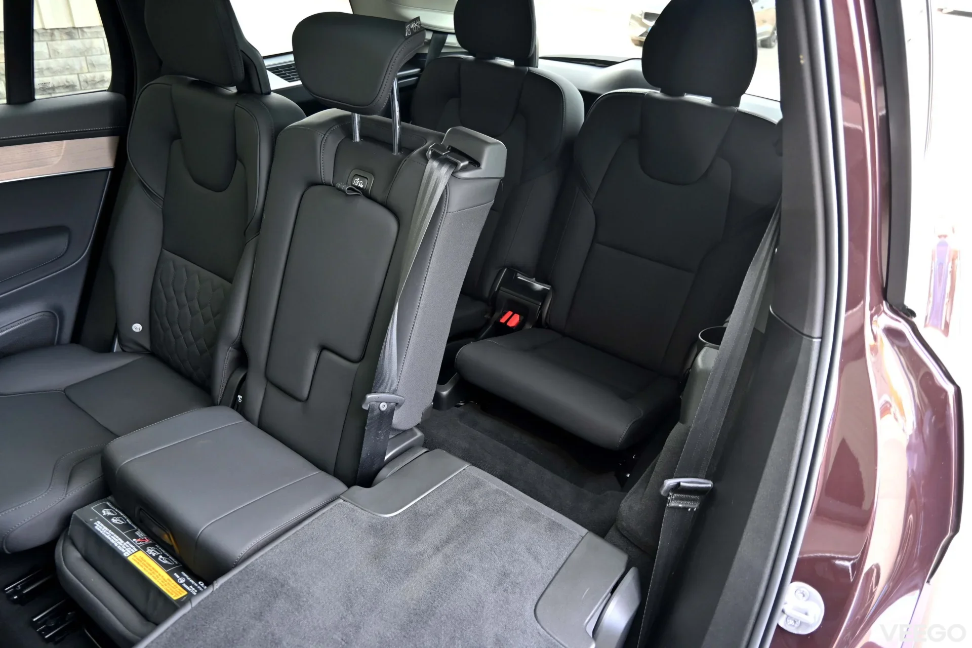 Volvo XC90 AWD H&K DARK 7 XENIUM INTELLI SAFE FACELIFT 2 335kW
