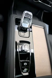 Volvo XC90 AWD H&K DARK 7 XENIUM INTELLI SAFE FACELIFT 2 335kW thumbnail