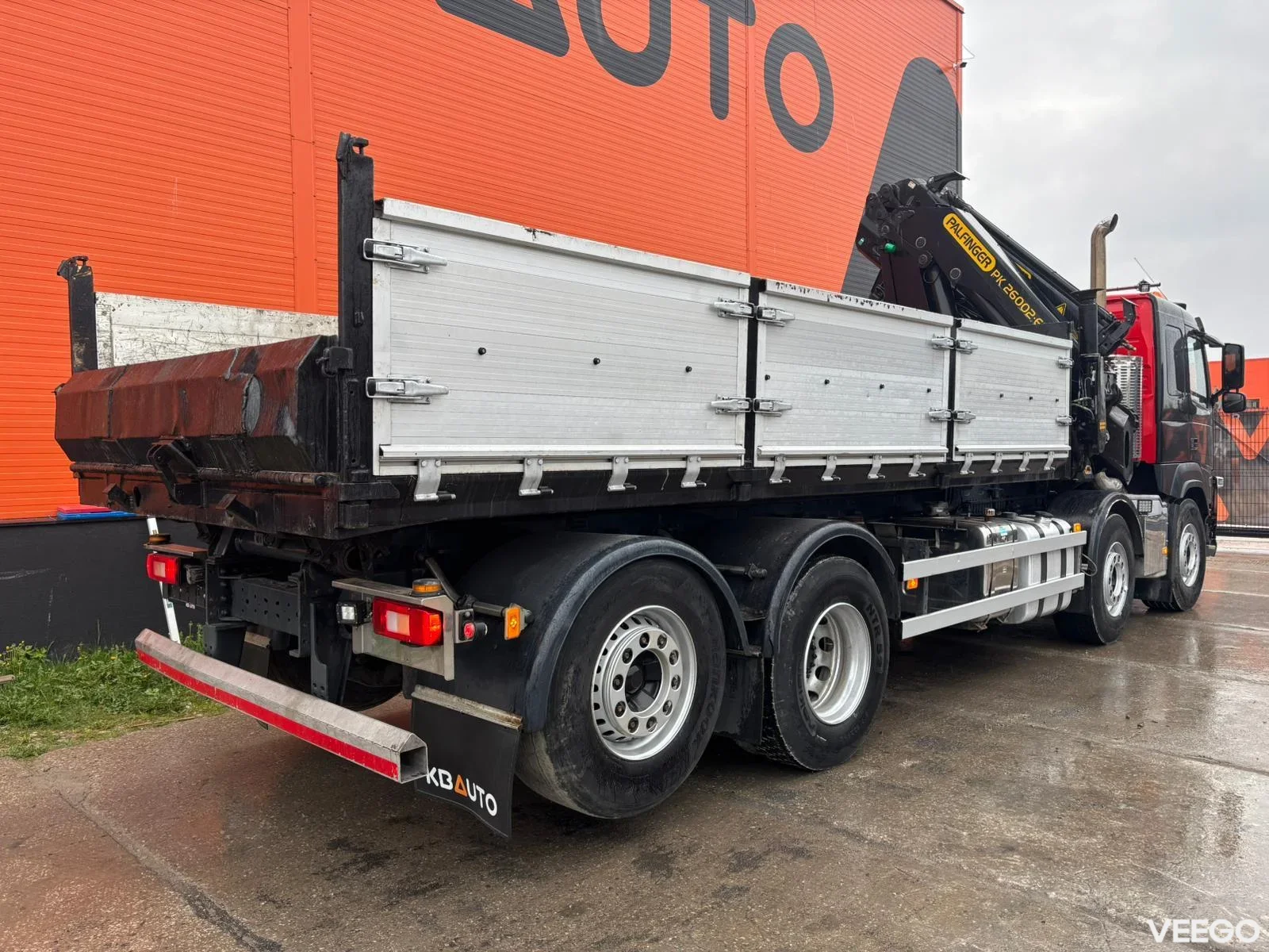 Volvo FM PK 26002 + JIB / BOX L=5556 mm 460kW
