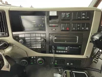 Volvo FM PK 26002 + JIB / BOX L=5556 mm 460kW thumbnail