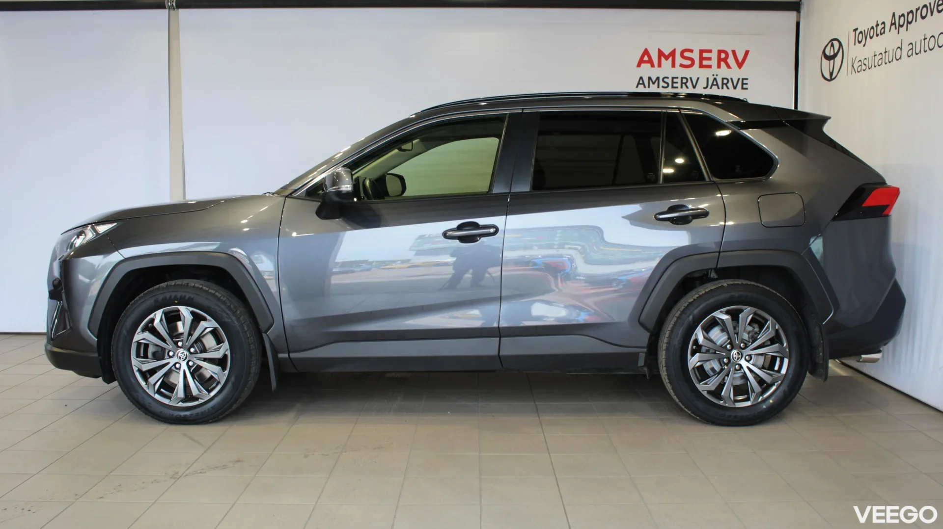 Toyota RAV4 Luxury Plus AWD 2 129kW