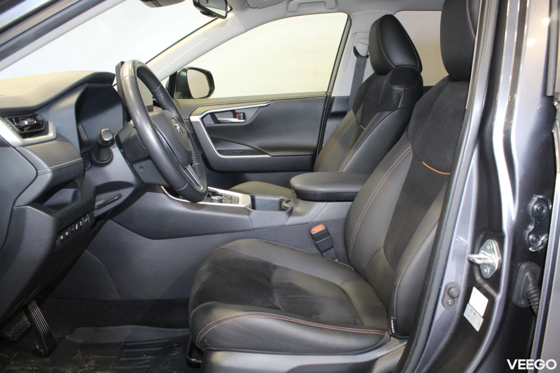Toyota RAV4 Luxury Plus AWD 2 129kW