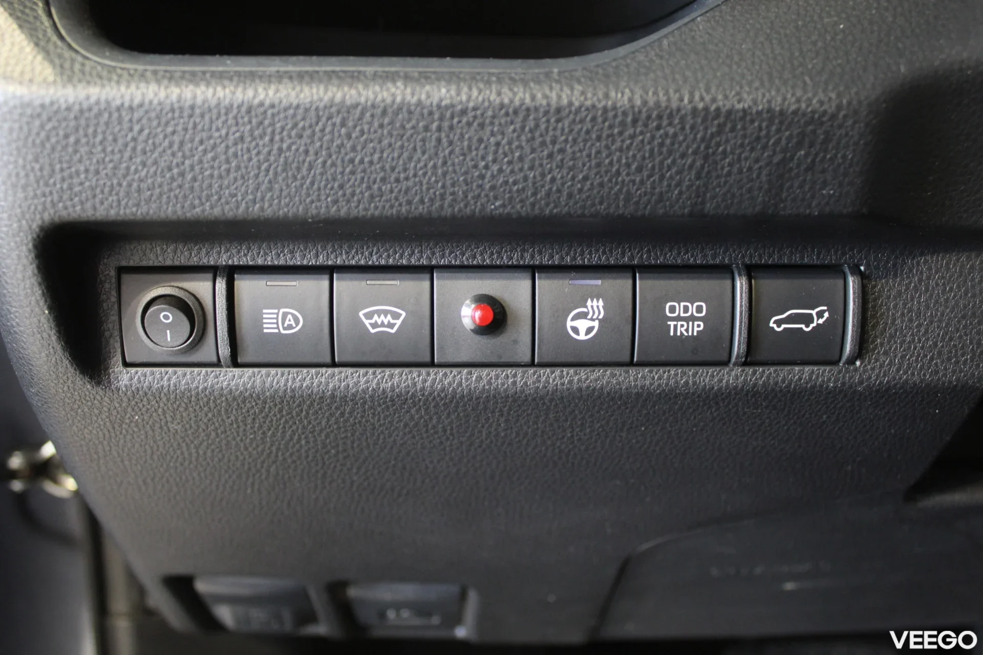 Toyota RAV4 Luxury Plus AWD 2 129kW