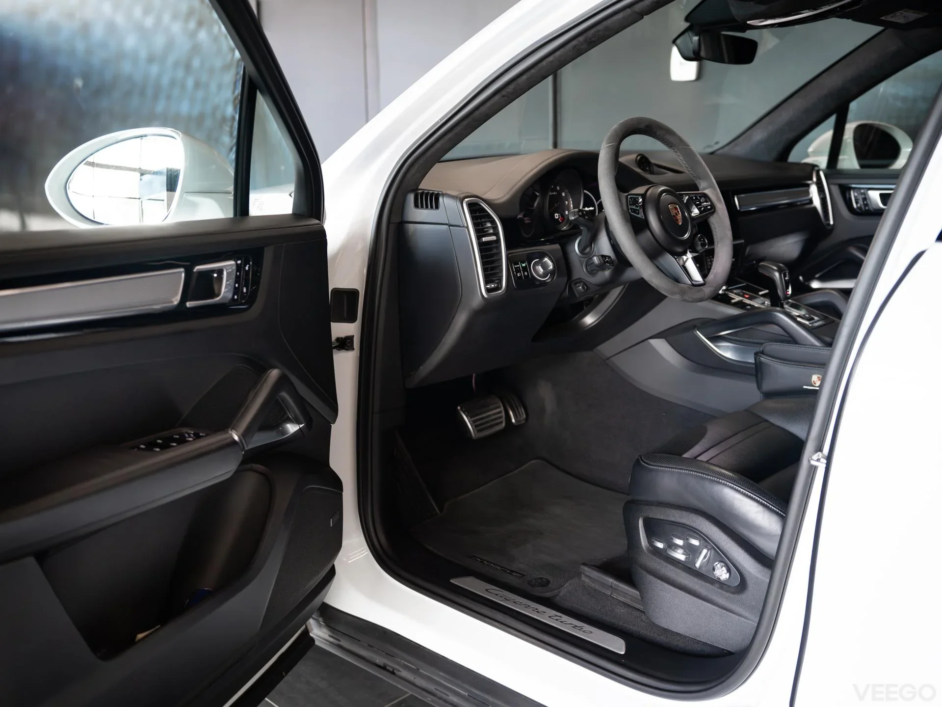 Porsche Cayenne 4.0 404kW