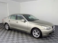 BMW 525 2.5 161kW thumbnail
