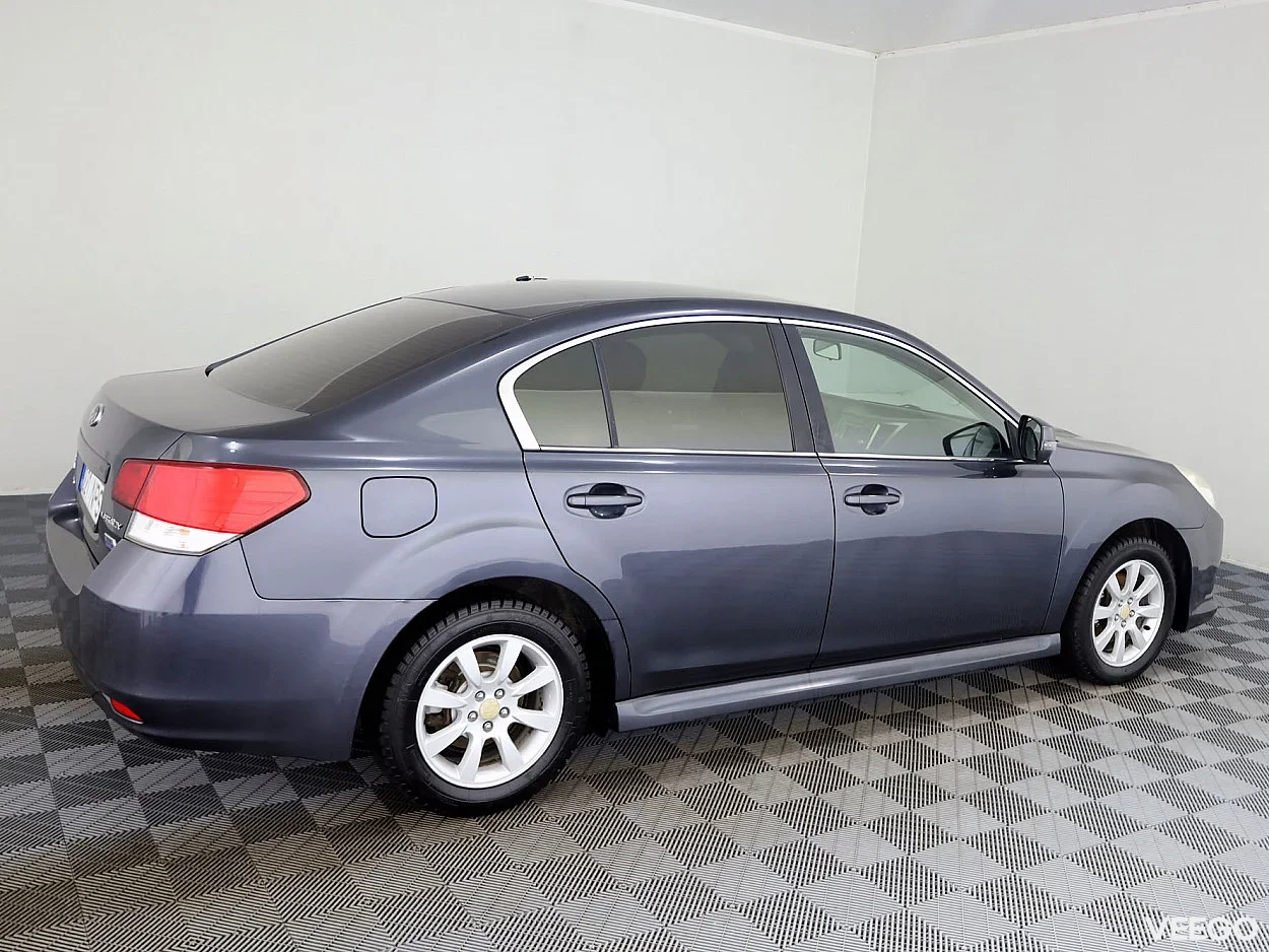 Subaru Legacy 2.0 110kW