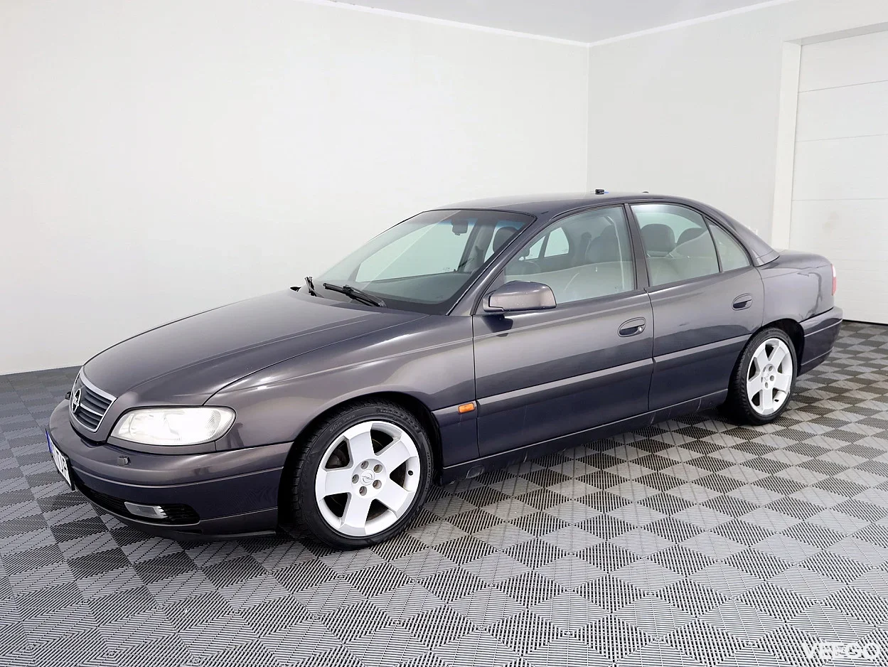 Opel Omega 3.0 155kW