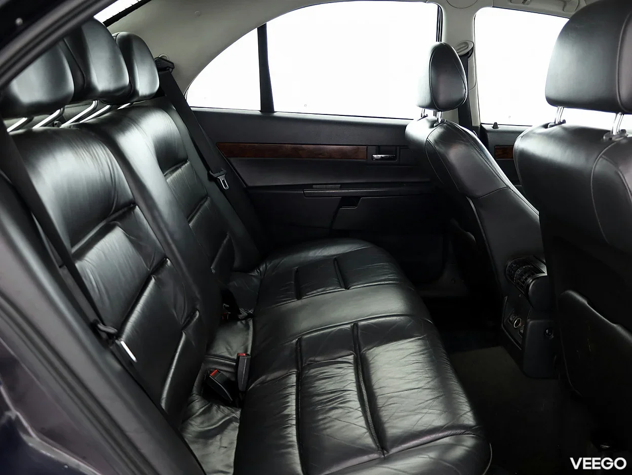 Opel Omega 3.0 155kW