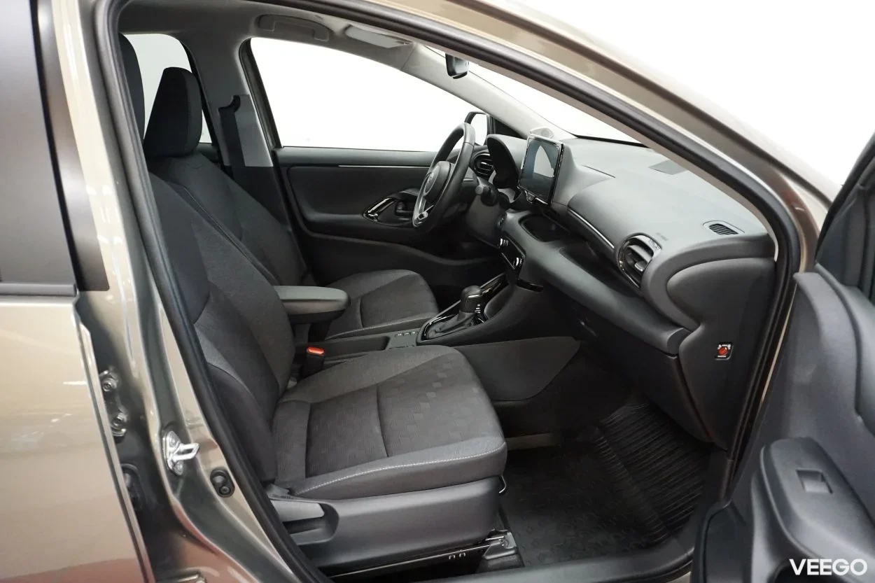 Toyota Yaris Active Plus 1.5 68kW