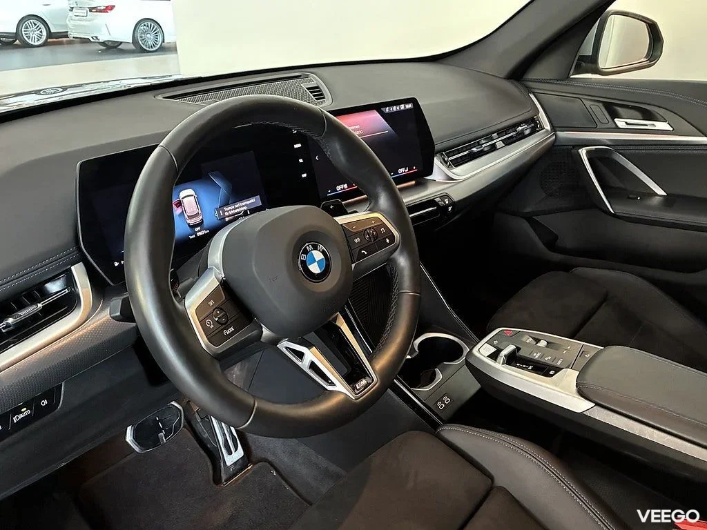 BMW X1 sDrive18i 4,95 ränta M Sport Drag Rattvärme Sportstolar