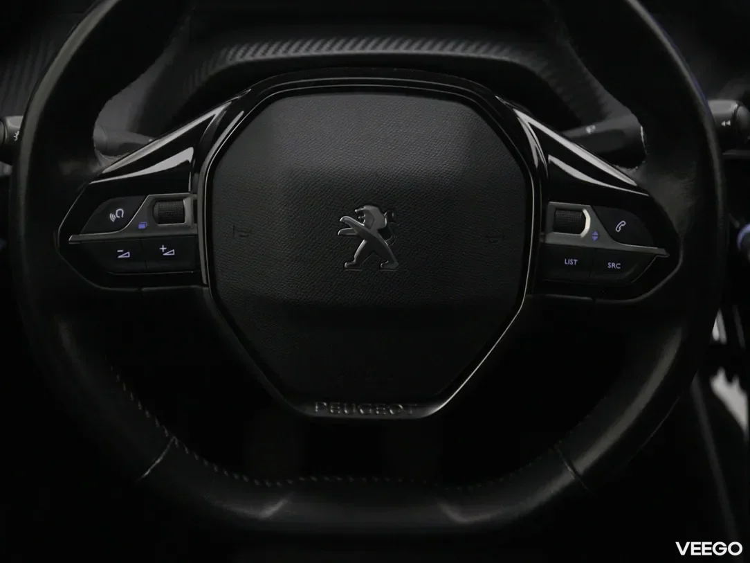 Peugeot 2008 1.5 75kW