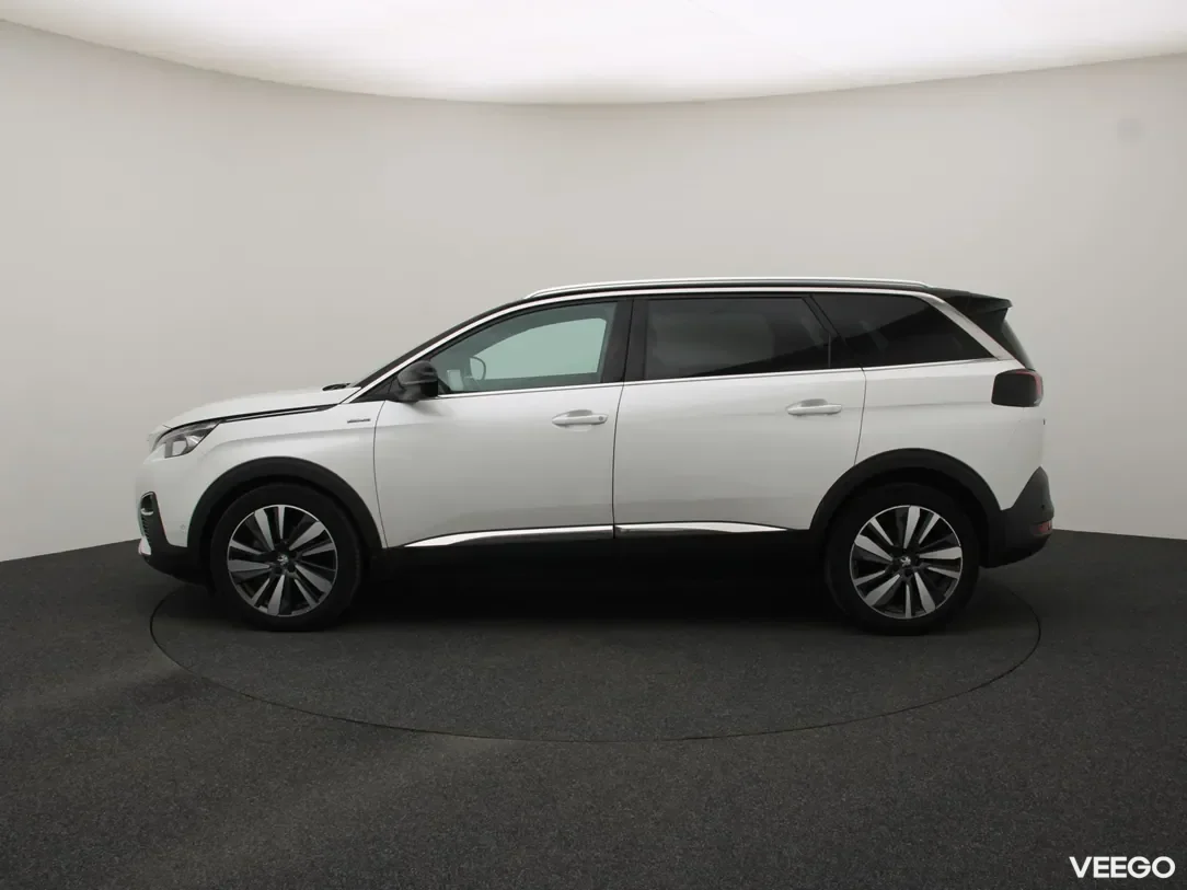 Peugeot 5008 1.2 96kW