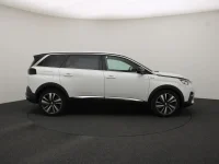 Peugeot 5008 1.2 96kW thumbnail