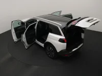 Peugeot 5008 1.2 96kW thumbnail