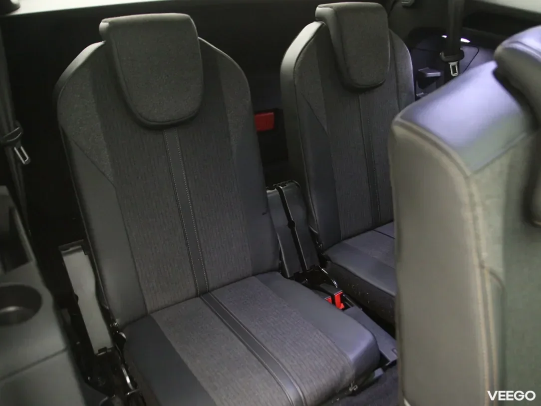 Peugeot 5008 1.2 96kW
