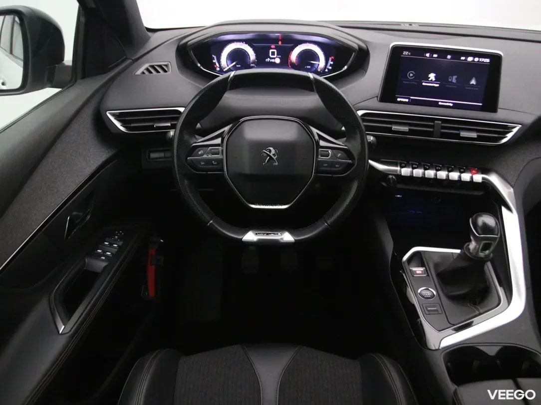 Peugeot 5008 1.2 96kW