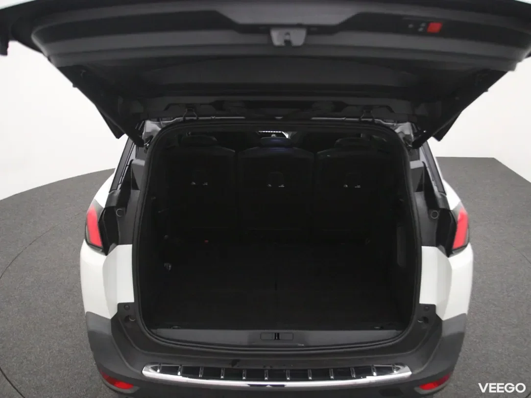 Peugeot 5008 1.2 96kW