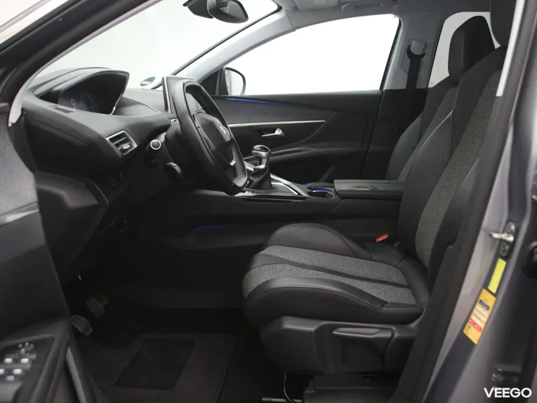 Peugeot 3008 1.2 96kW