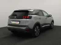 Peugeot 3008 1.2 96kW thumbnail