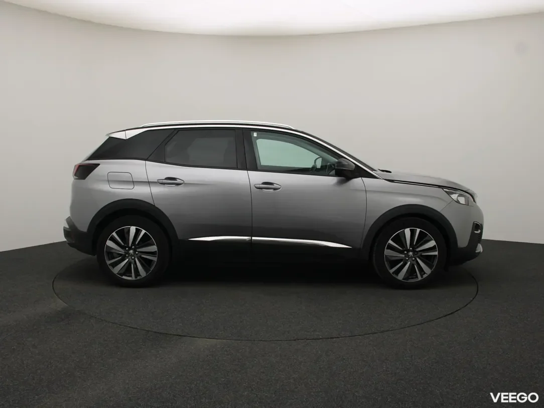 Peugeot 3008 1.2 96kW