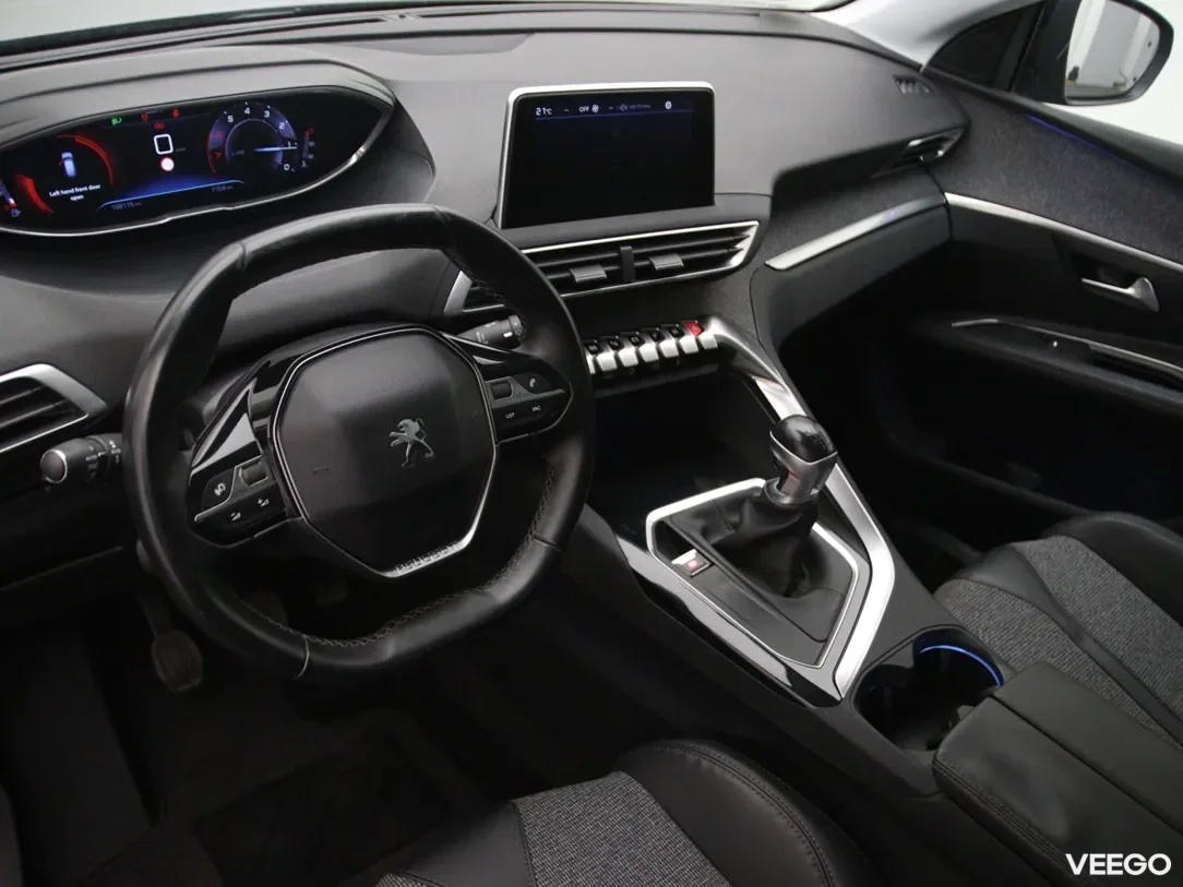 Peugeot 3008 1.2 96kW
