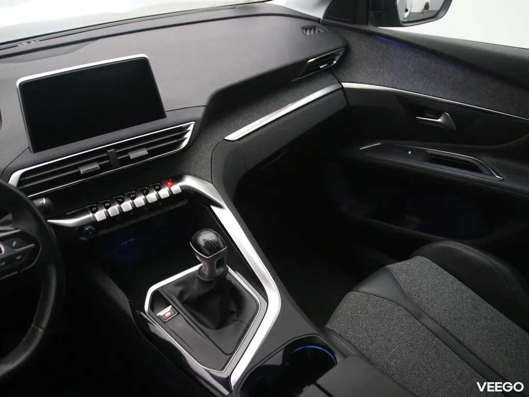 Peugeot 3008 1.2 96kW