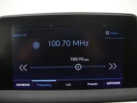 Peugeot 3008 1.2 96kW thumbnail