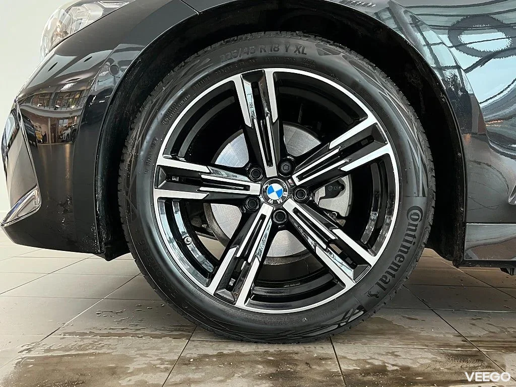 BMW 320 d xDrive Touring 4,95% ränta M Sport HiFi Drag 18"