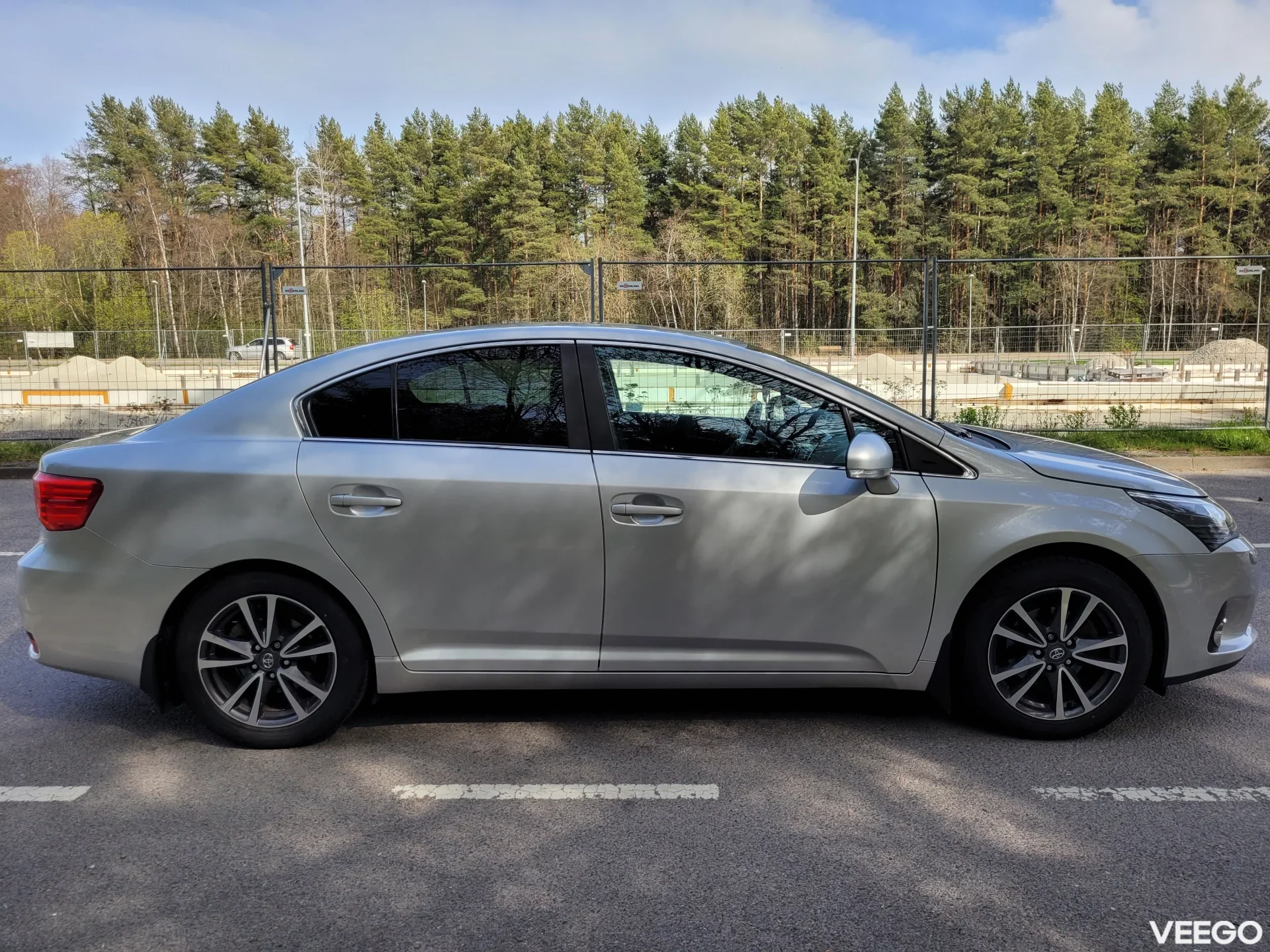 Toyota Avensis 1.8 108kW