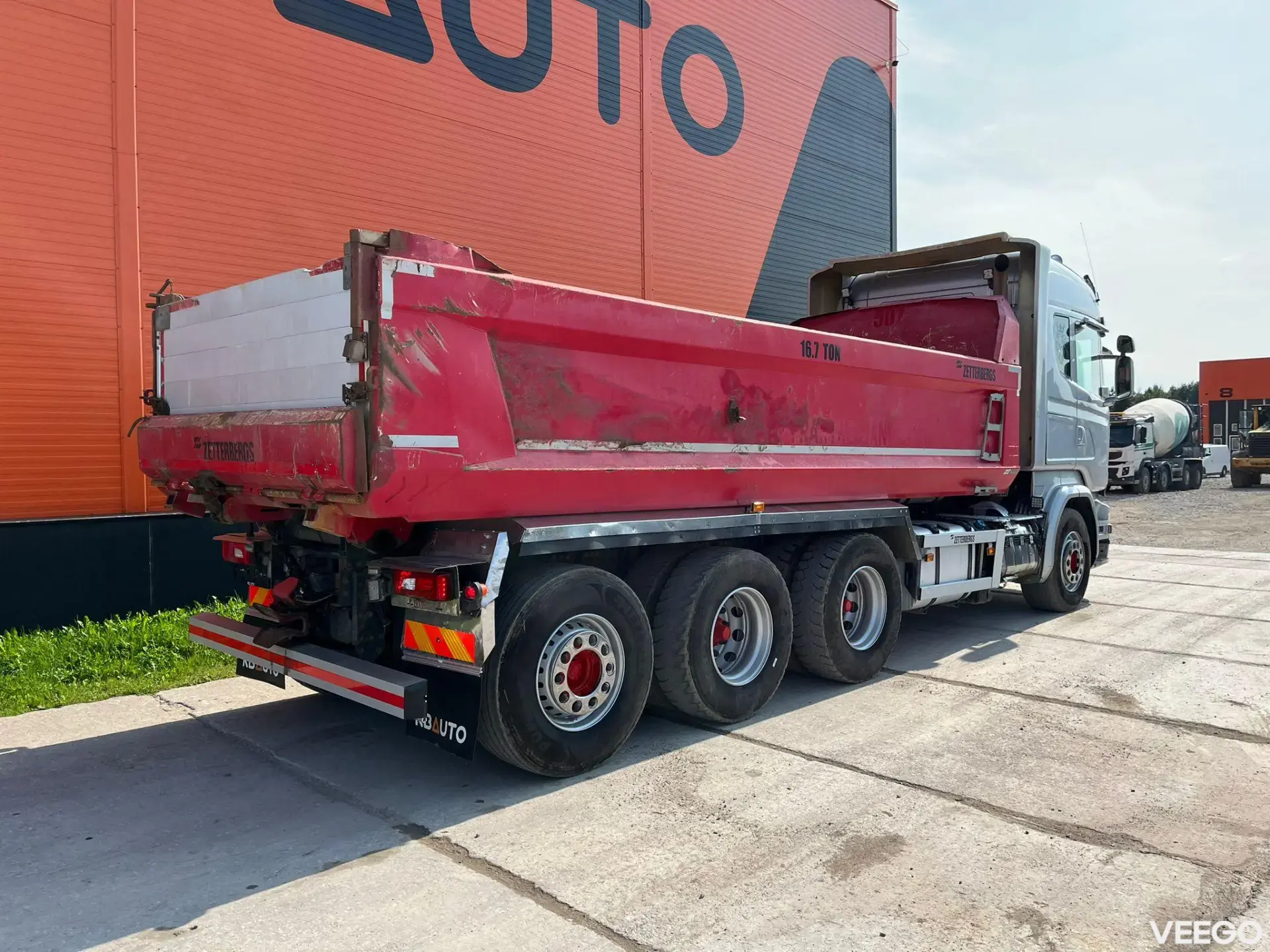 SCANIA R520 RETARDER / BOX L=6256 mm 382kW