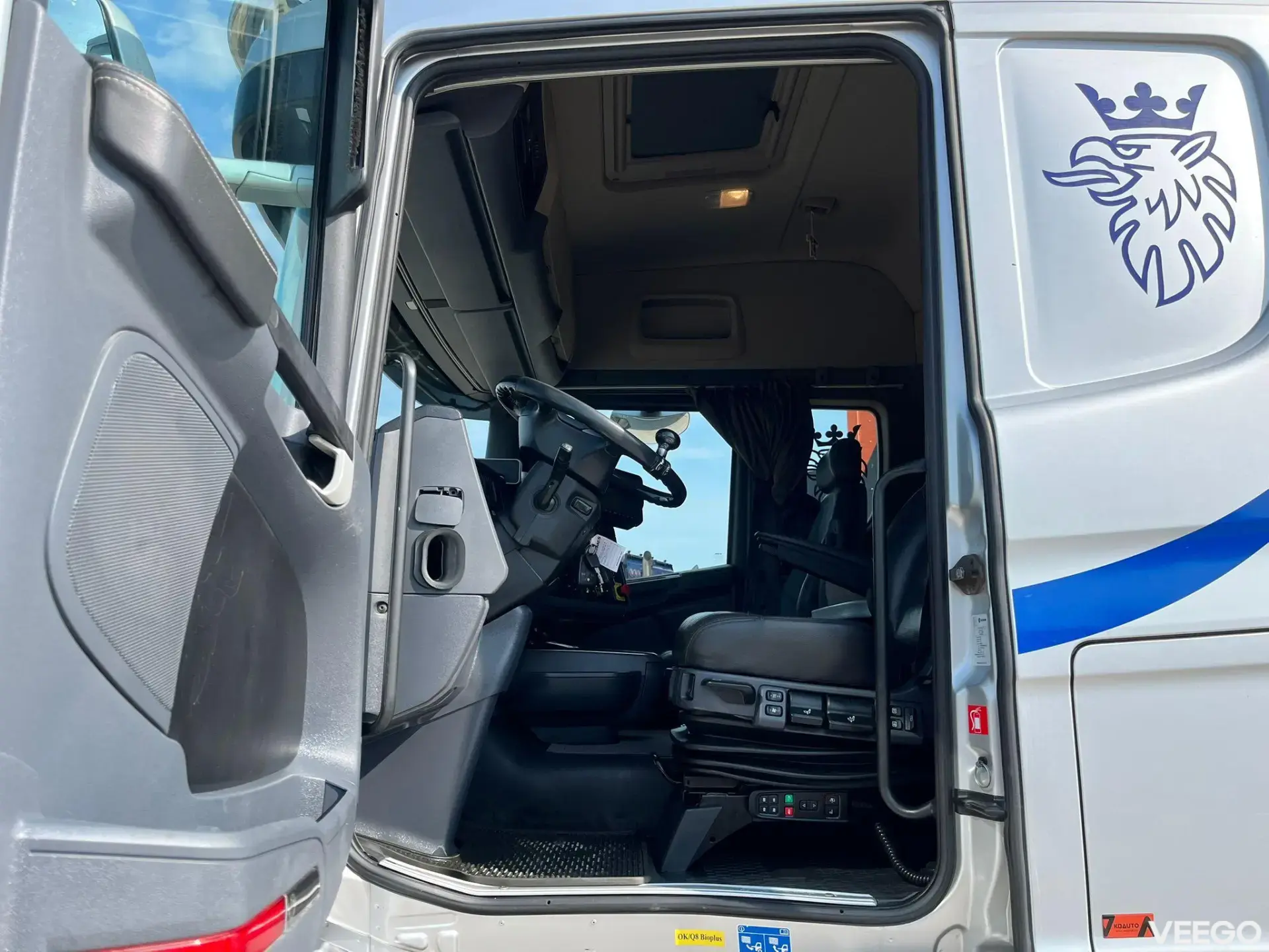SCANIA R520 RETARDER / BOX L=6256 mm 382kW