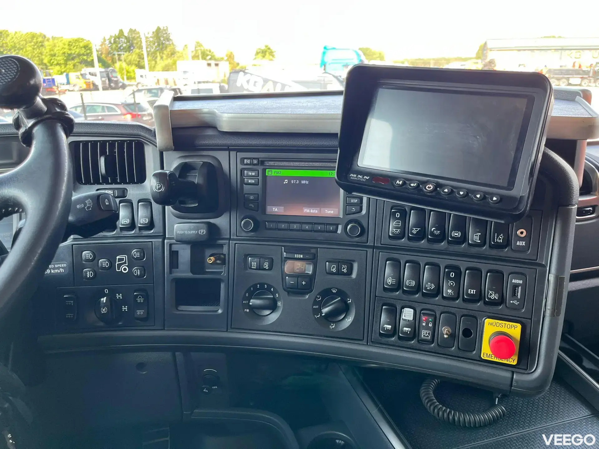SCANIA R520 RETARDER / BOX L=6256 mm 382kW