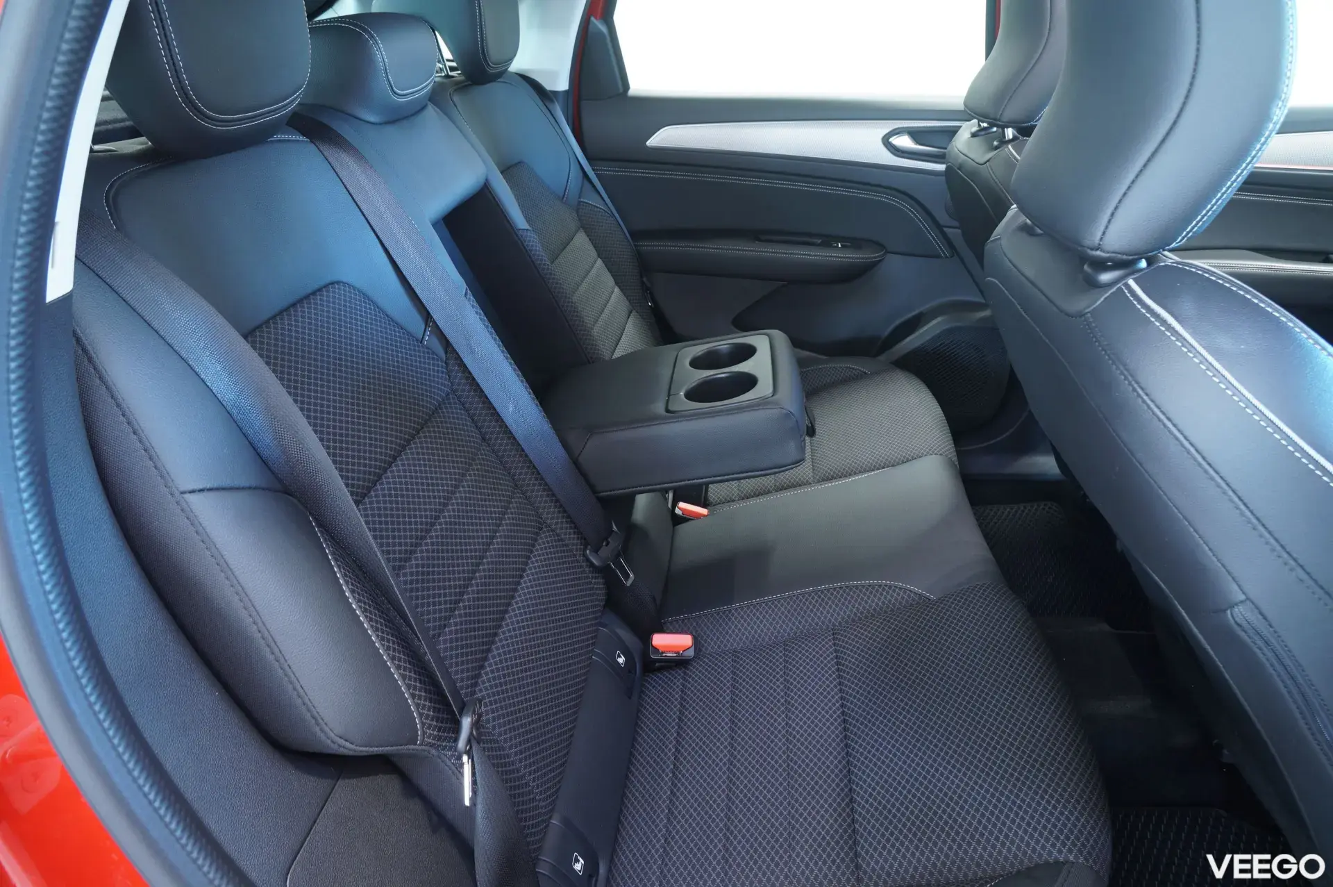 Renault Arkana INTENS-C E-TECH Hybrid 1.6 69kW