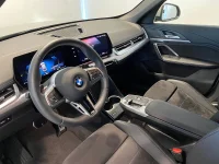 BMW X1 sDrive18i 4,95% ränta M-Sport Rattvärme Drag thumbnail