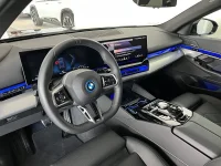 BMW 530 xDrive Touring 4,95 ränta M SportPro Drag H/K Adptfarth thumbnail
