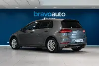 Volkswagen Golf - 96kW thumbnail