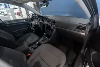 Volkswagen Golf - 96kW thumbnail