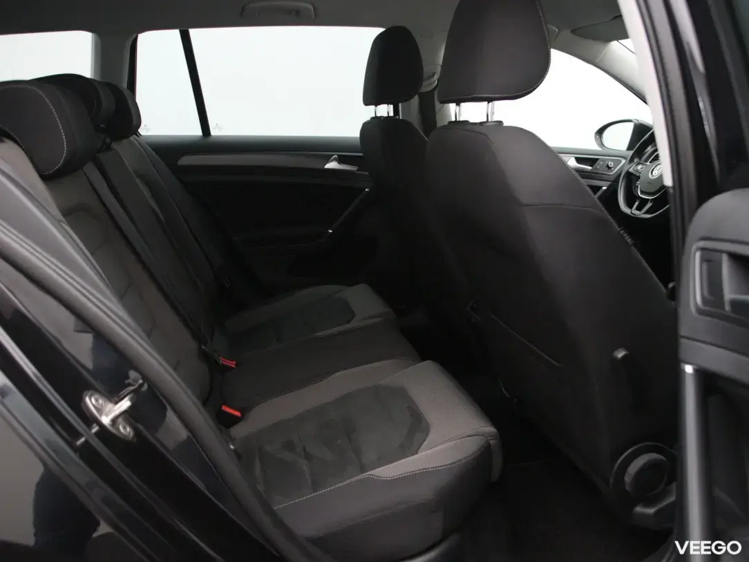 Volkswagen Golf 1 85kW