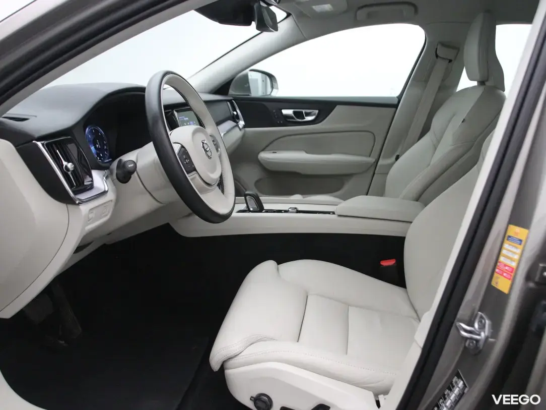 Volvo V60 2 145kW