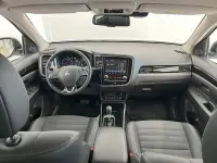 Mitsubishi Outlander 2 110kW thumbnail