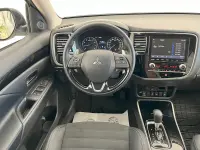 Mitsubishi Outlander 2 110kW thumbnail