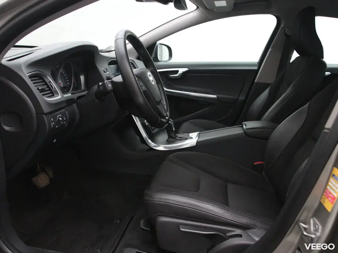 Volvo S60 2 110kW