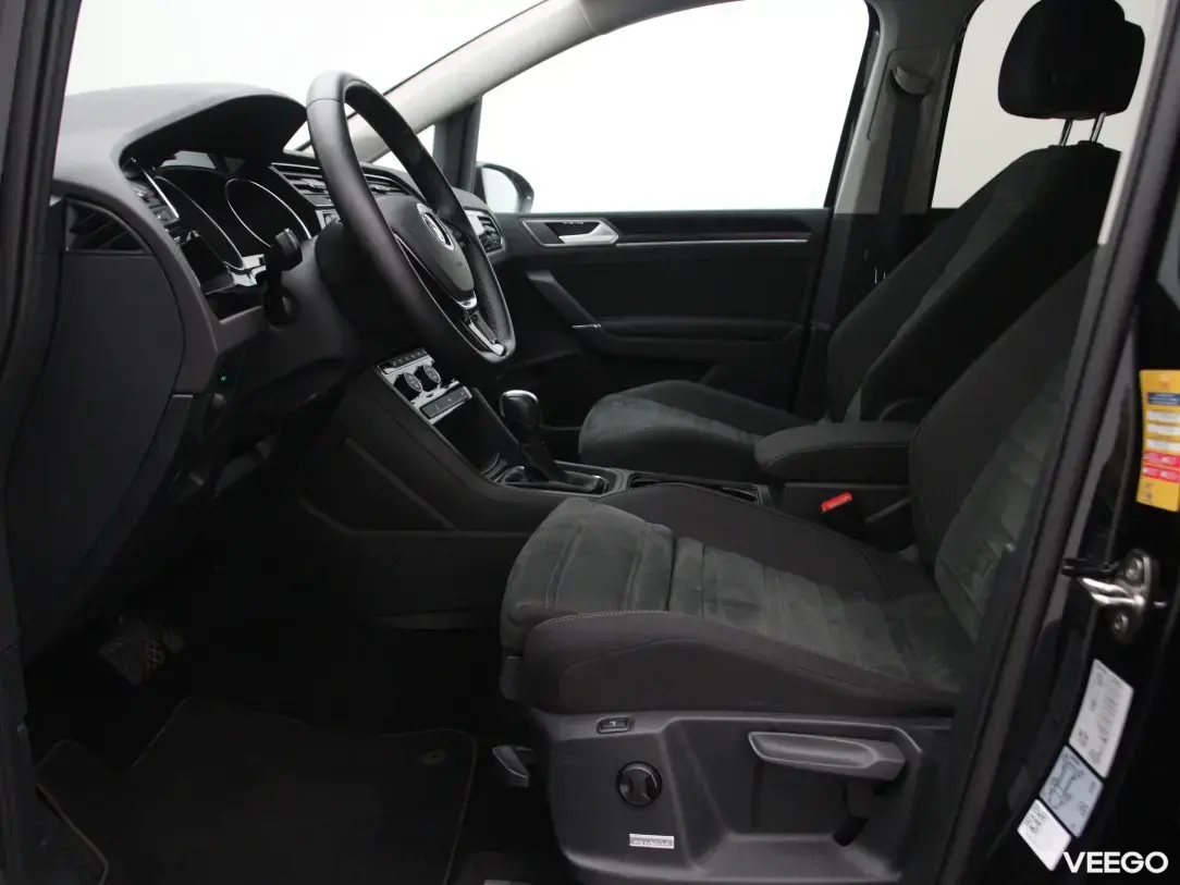 Volkswagen Touran 1.5 110kW