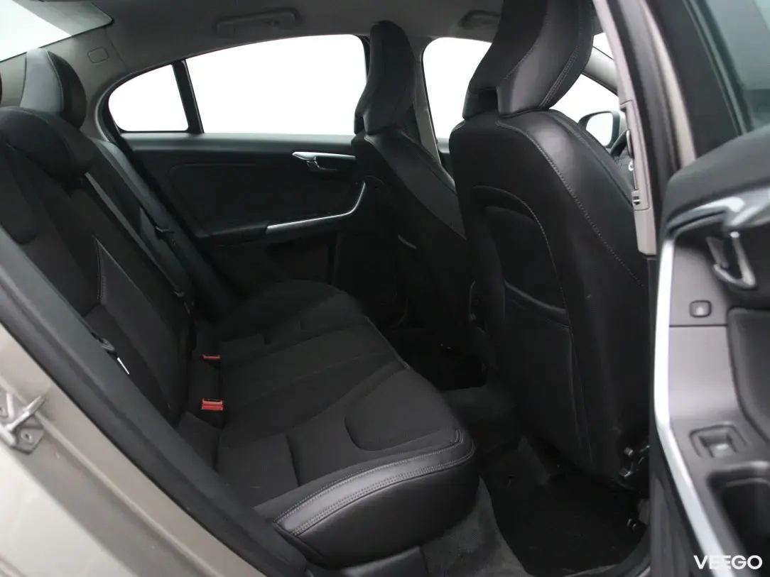 Volvo S60 2 110kW