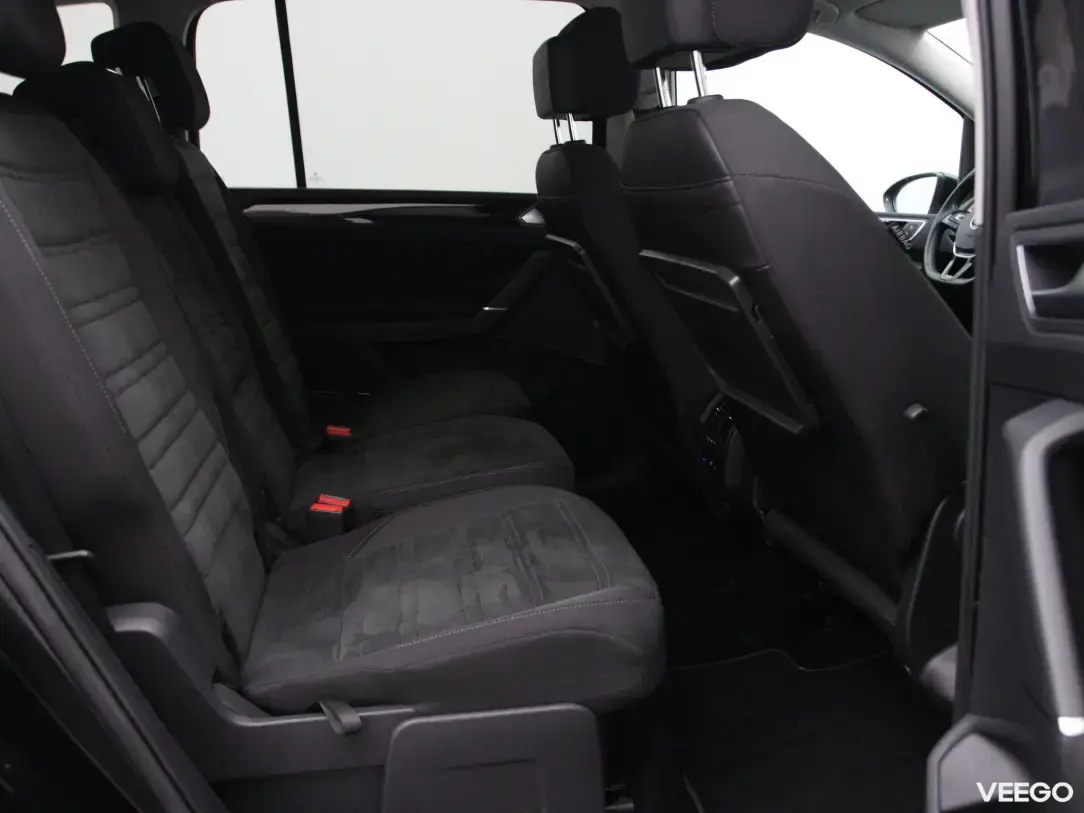 Volkswagen Touran 1.5 110kW
